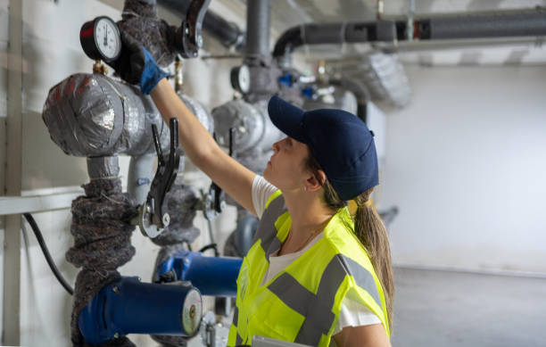 Best Emergency Plumber  in Uhrichsville, OH